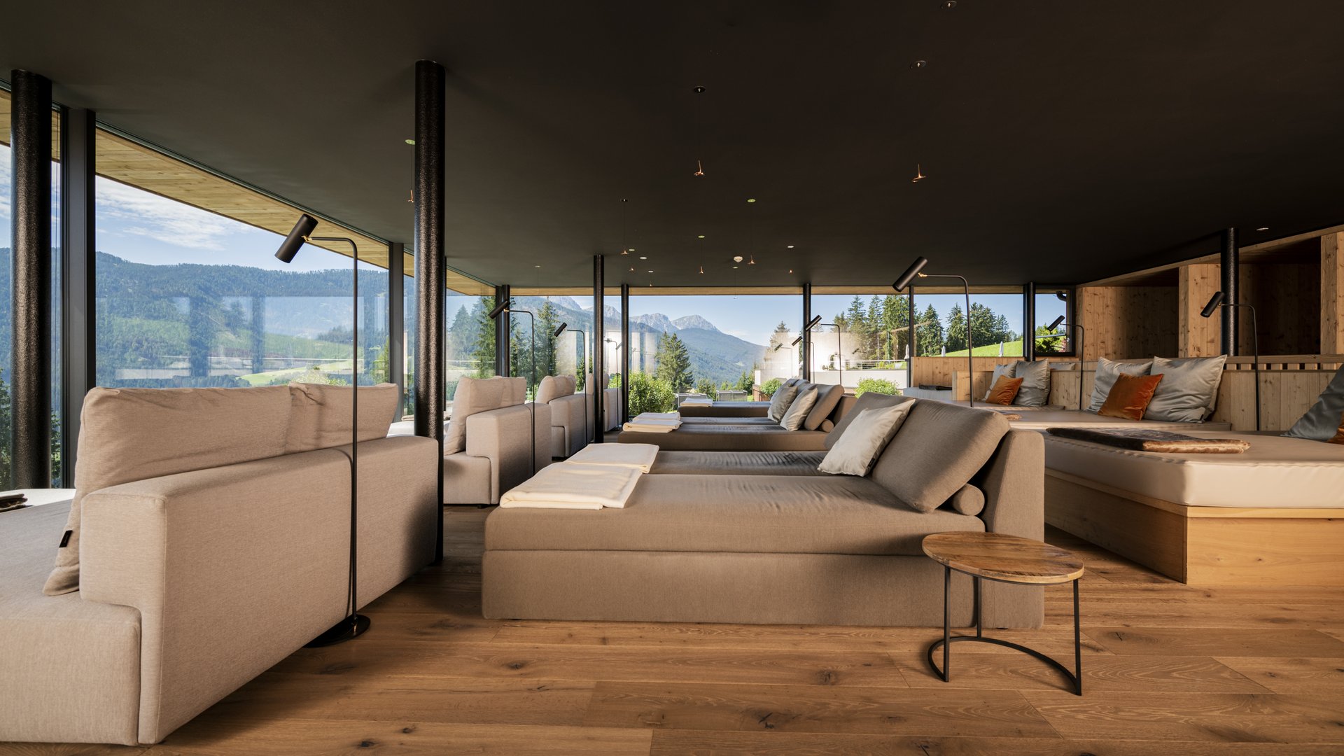 Eine stylishe neue Website für das Alpen Tesitin im Hochpustertal Eine stylishe neue Website für das Alpen Tesitin im Hochpustertal