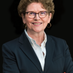 KI revolutioniert die Hotelbranche: ✓ Guest Journey ✓ Marketing ✓ Sales ✓ Pricing ✓ HR ✓ Prozesse → Was jetzt wichtig ist! KI revolutioniert die Hotelbranche: ✓ Guest Journey ✓ Marketing ✓ Sales ✓ Pricing ✓ HR ✓ Prozesse → Was jetzt wichtig ist!