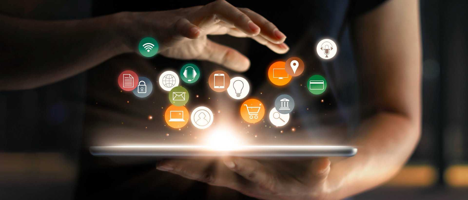 KI revolutioniert die Hotelbranche: ✓ Guest Journey ✓ Marketing ✓ Sales ✓ Pricing ✓ HR ✓ Prozesse → Was jetzt wichtig ist! KI revolutioniert die Hotelbranche: ✓ Guest Journey ✓ Marketing ✓ Sales ✓ Pricing ✓ HR ✓ Prozesse → Was jetzt wichtig ist!