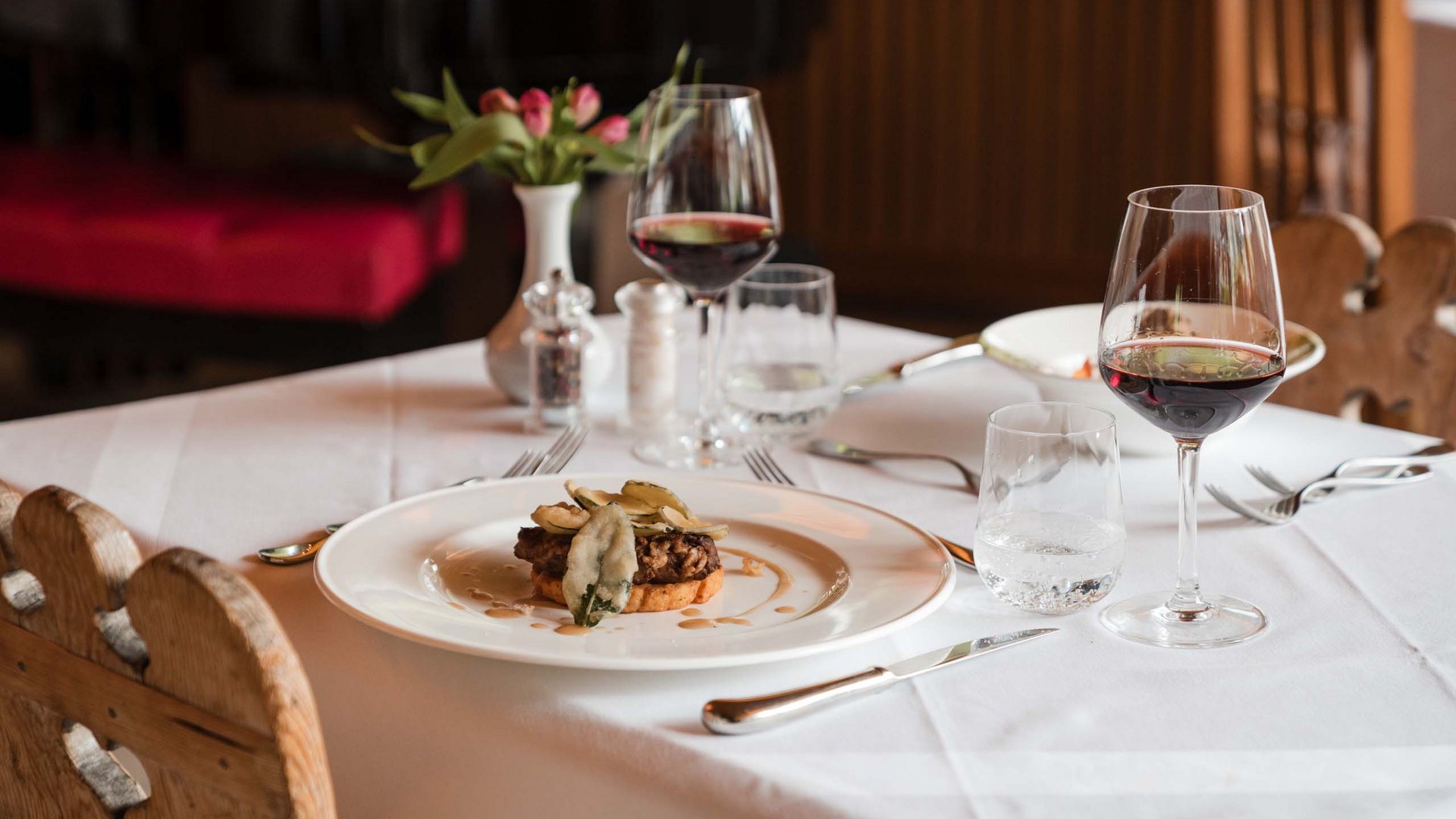 Neue Website, Claim und Logo für das Al Plan Hotel – a mountain-moving hotel. Neue Website, Claim und Logo für das Al Plan Hotel – a mountain-moving hotel.