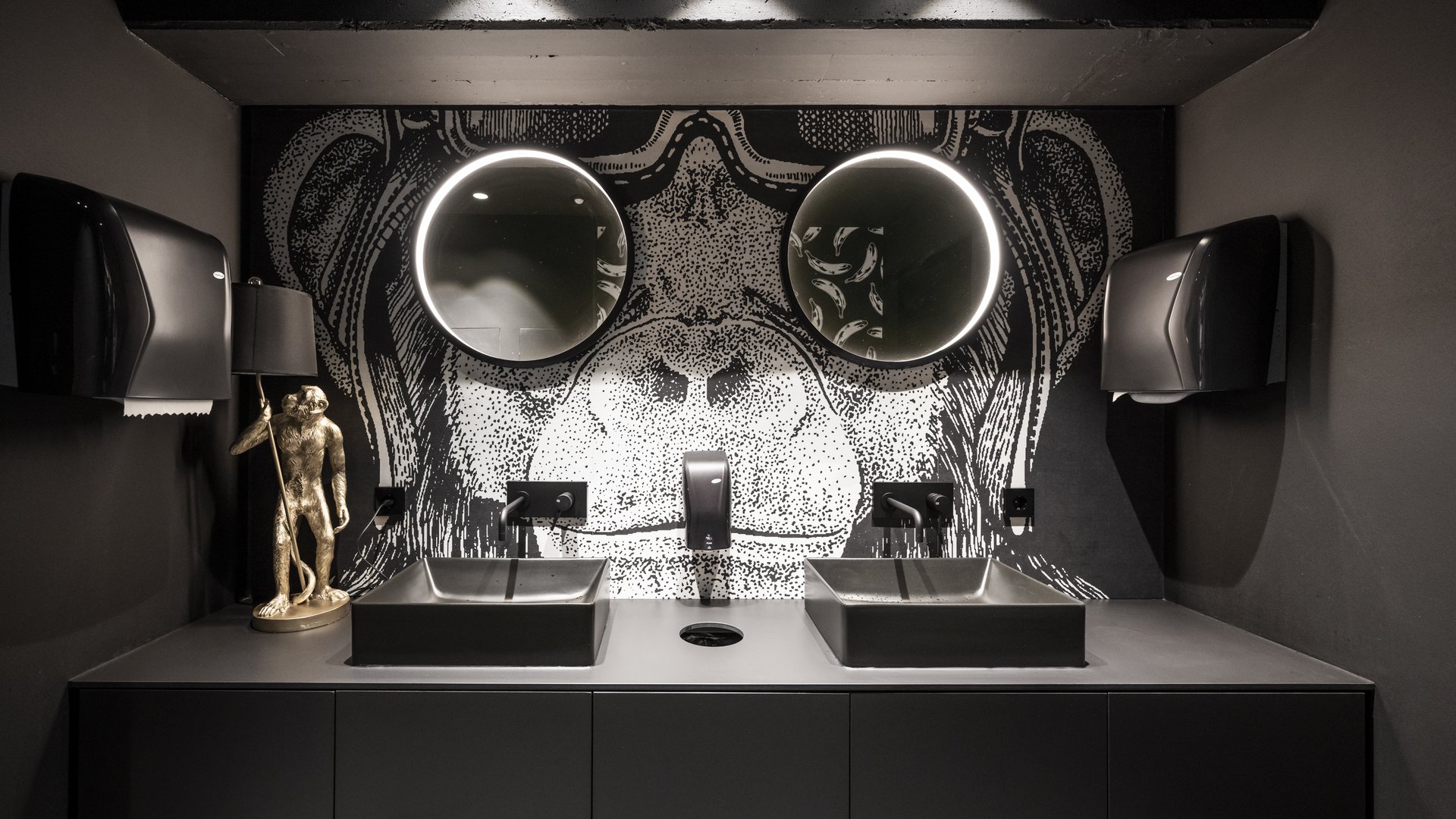 Iconic Awards: award for the Brandnamic Campus Iconic Awards: award for the Brandnamic Campus